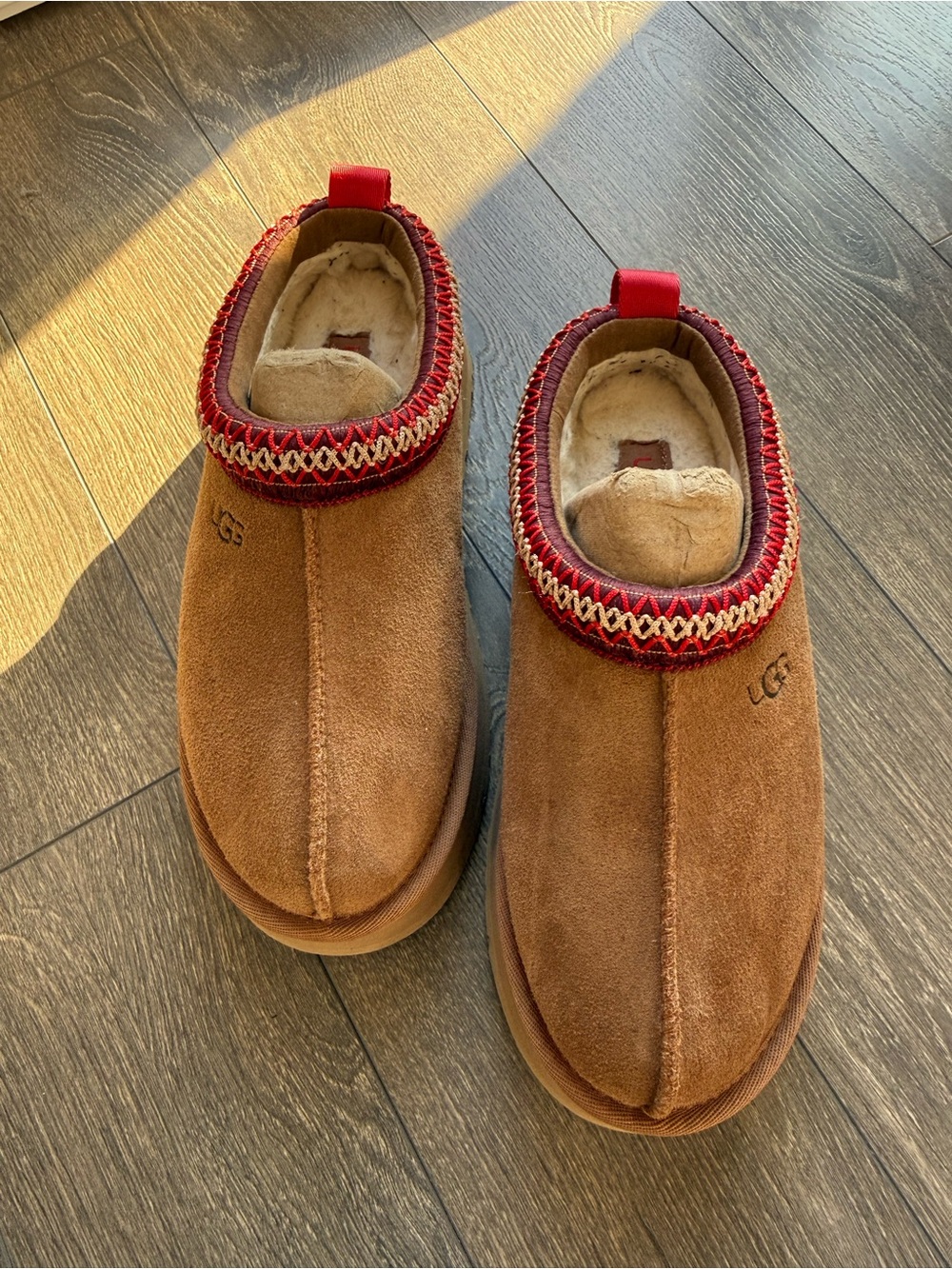 UGG women Tazz 2 Chestnut Suede Slip-On